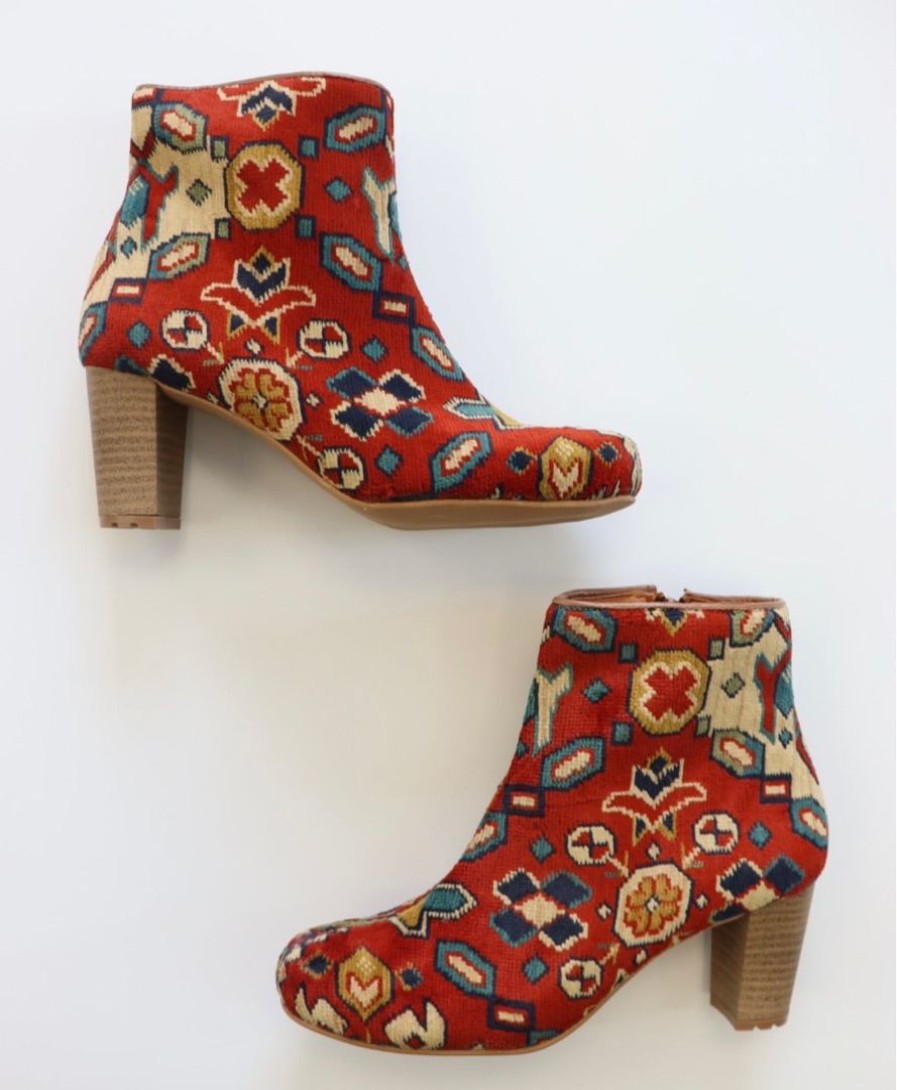 Women Farewell Frances | Carpet Boot 9.5/10 Cb4025