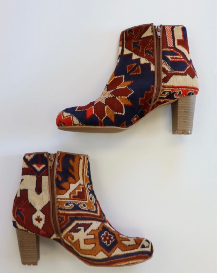 Women Farewell Frances | Carpet Boot 9.5/10 Cb4038